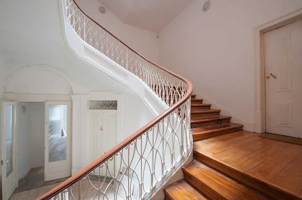 Lisbon Charming Apartments - Chiado