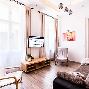 Bpr D8 Premier , Budapest Hongrie