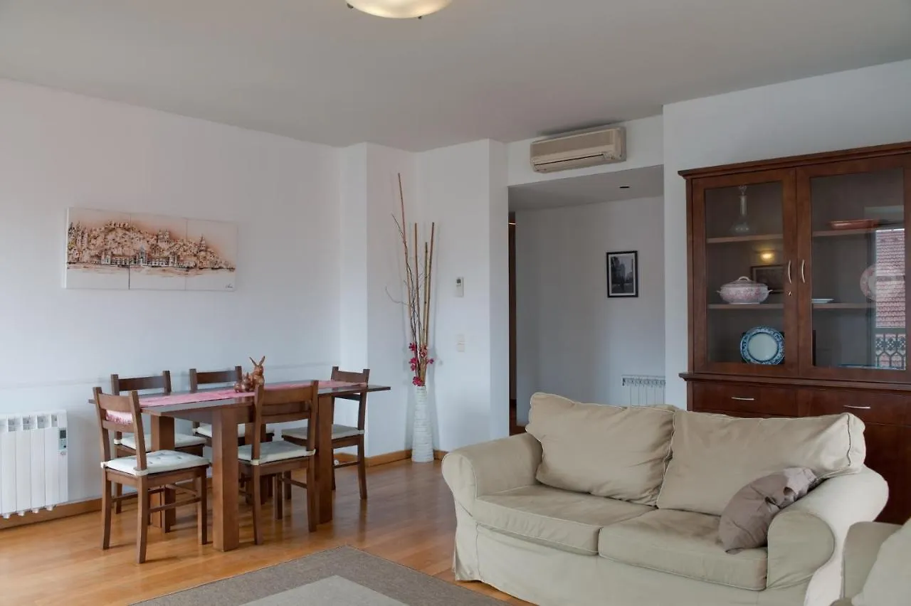 Lisbon Charming Apartments - Chiado
