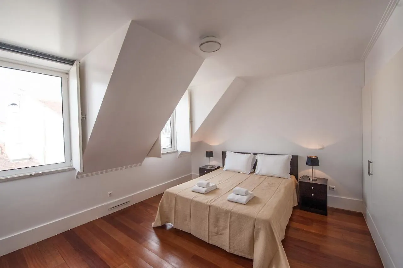 Lisbon Charming Apartments - Chiado פורטוגל