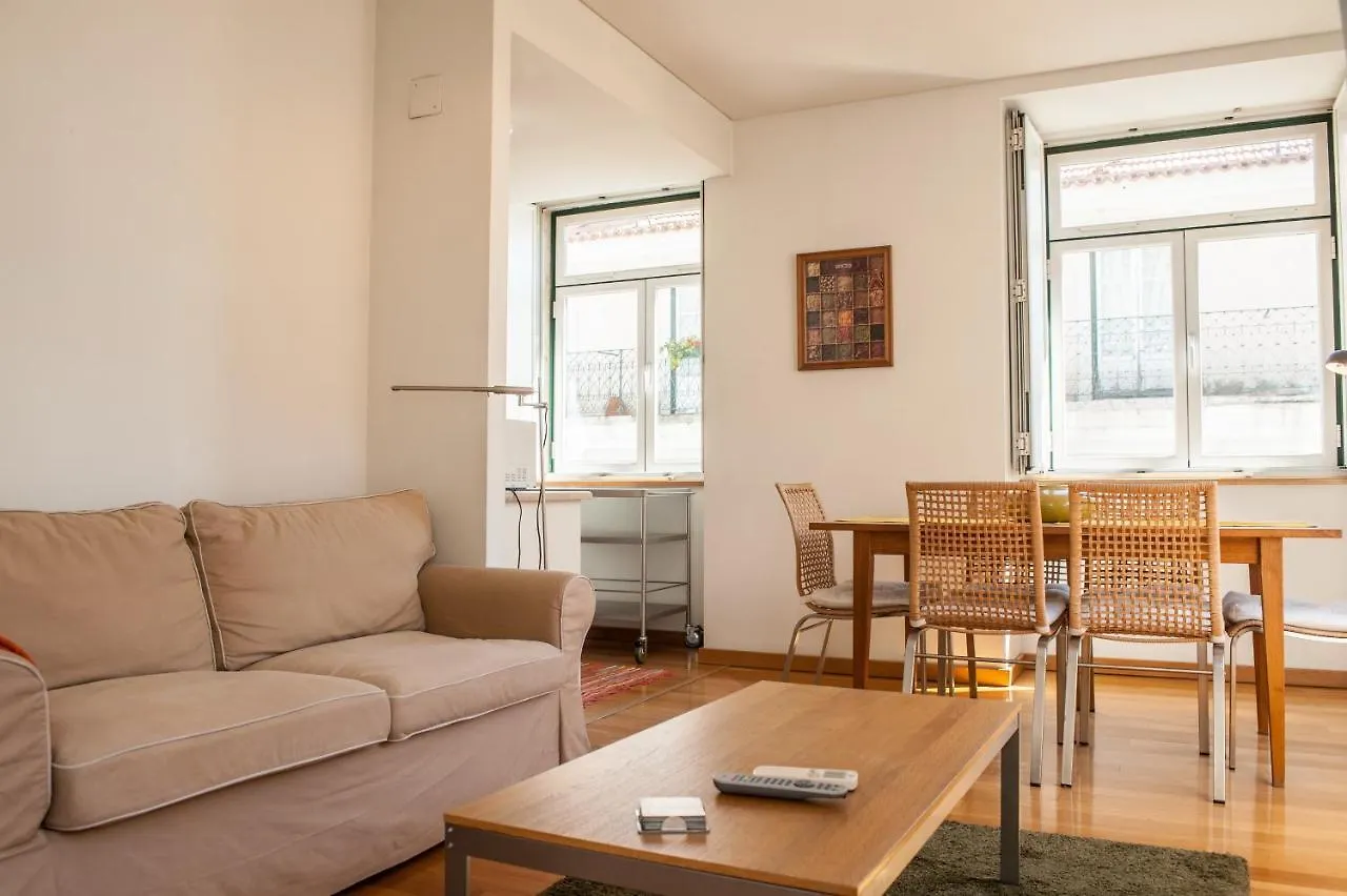 Lisbon Charming Apartments - Chiado
