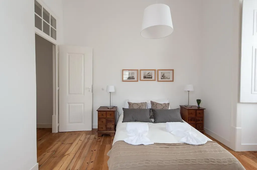 Lisbon Charming Apartments - Chiado