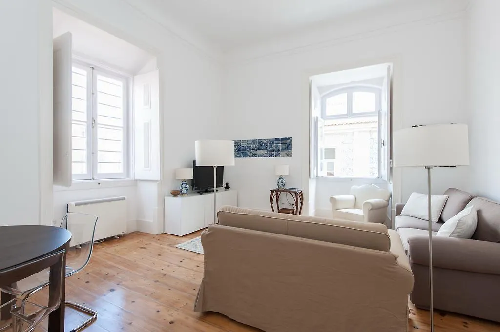 Lisbon Charming Apartments - Chiado 0*,