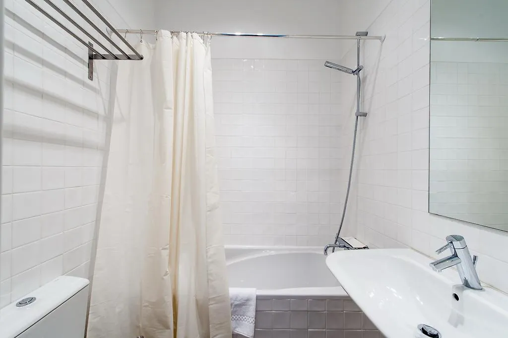 Lisbon Charming Apartments - Chiado